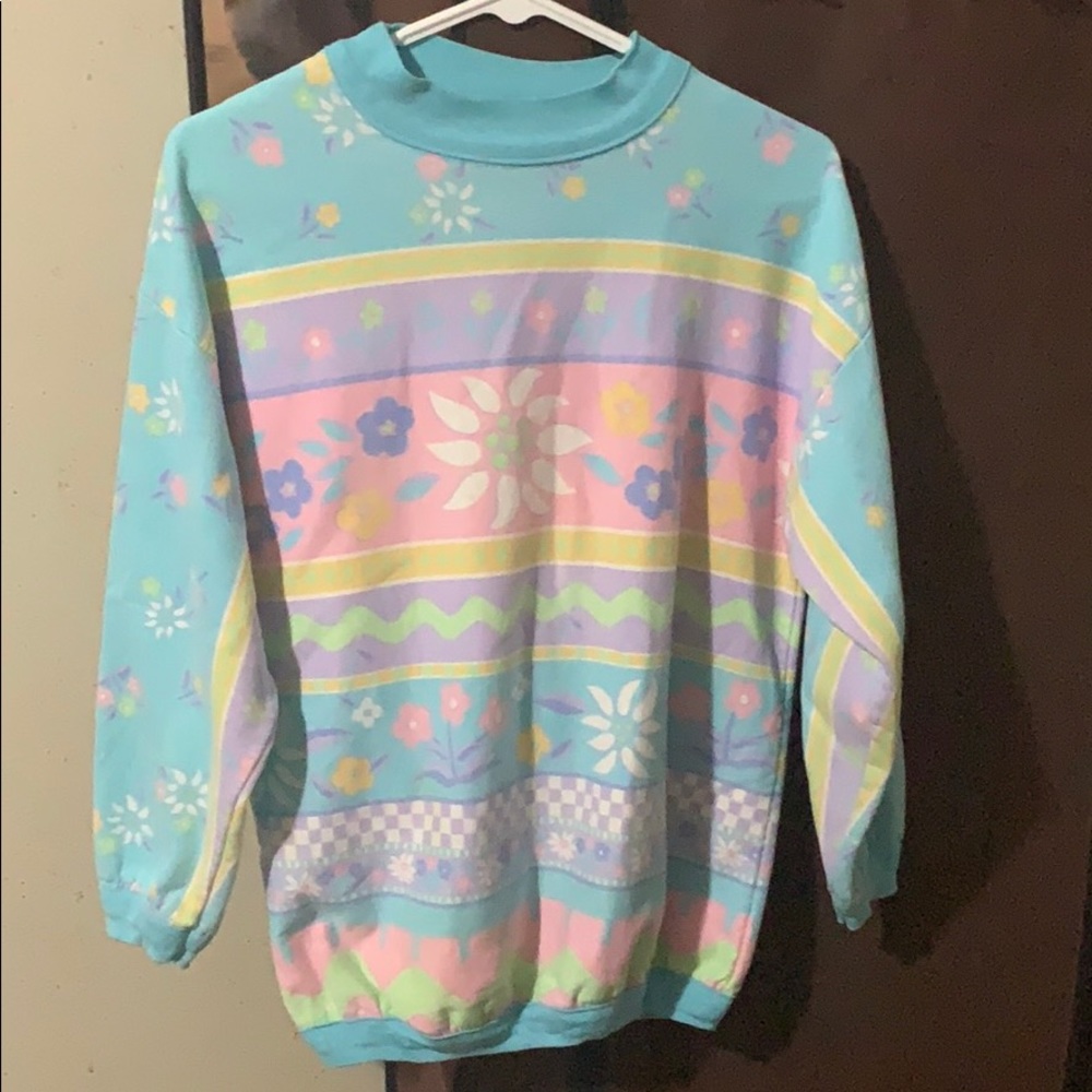 Vintage 80’s/90’s pastel sweater